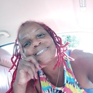 Meet your Posher, Phylliss